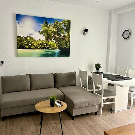 A & R Apartment Torrevieja Exterior photo